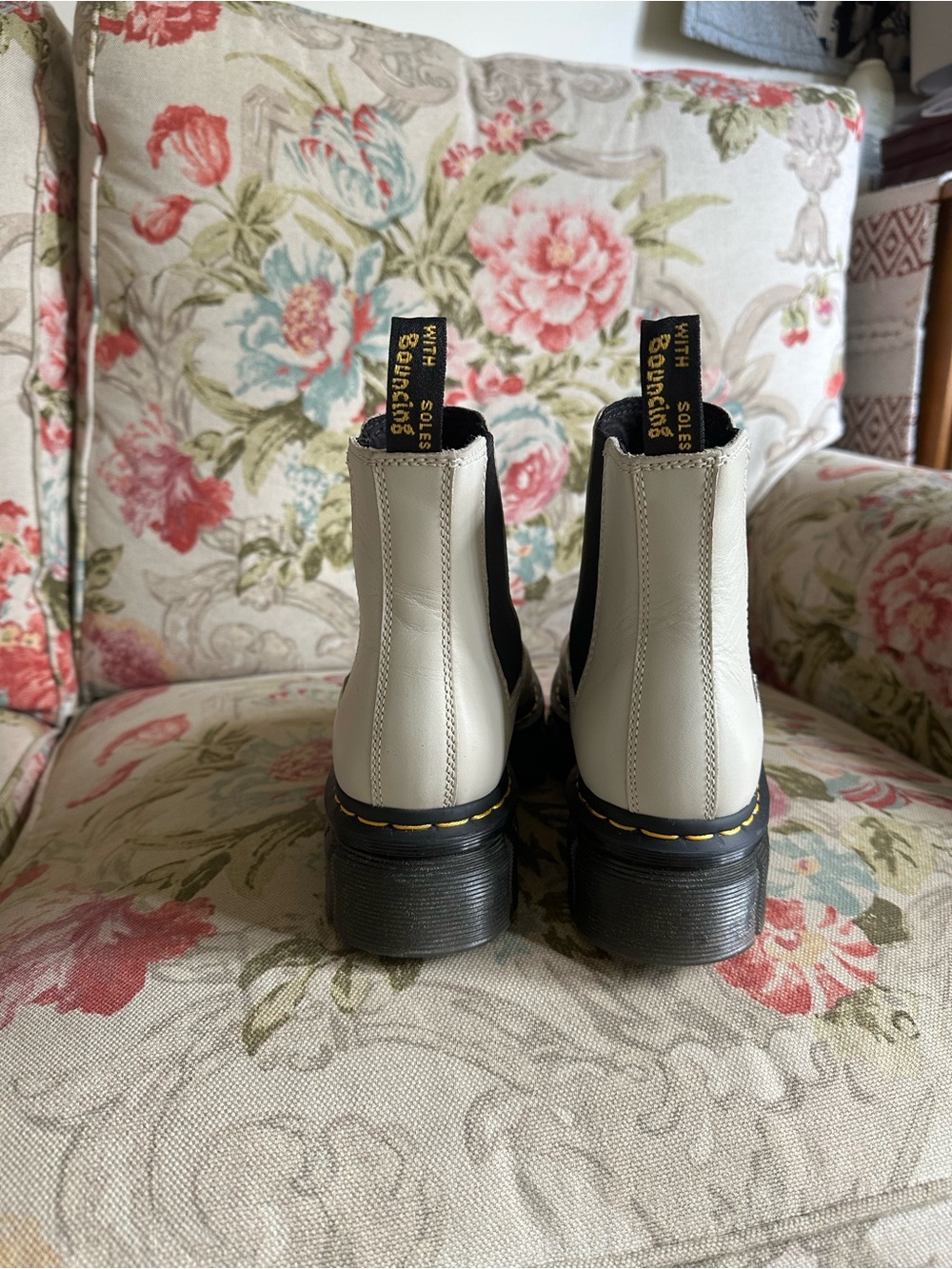 Dr. Martens White Chelsea Boots with Black Elastic Panels - Picture 5 of 8